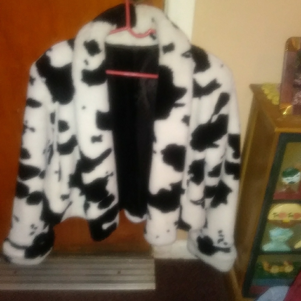 fur coat